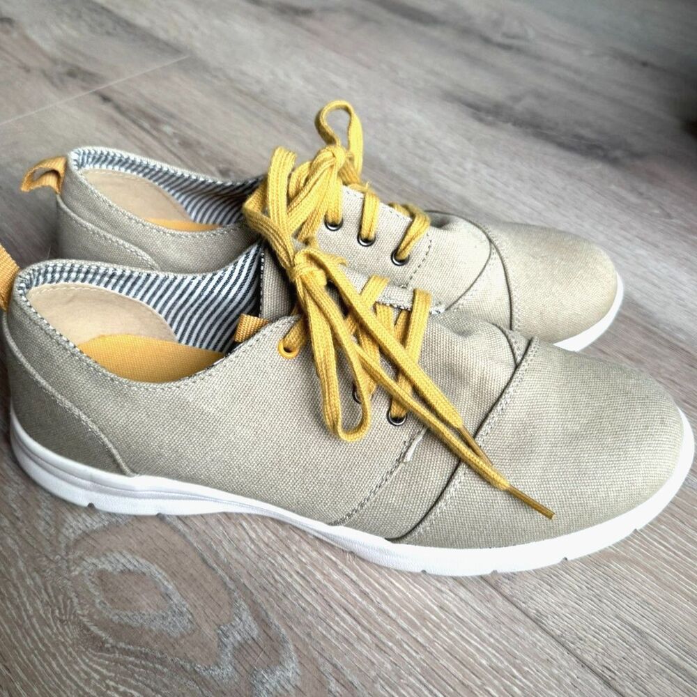 Sonoma Goods For Life Men's Casual Canvas Lightweight Shoes Khaki Size 11 M